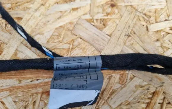 BMW 5 E39 Rear door wiring loom 625141 6901994 8364239