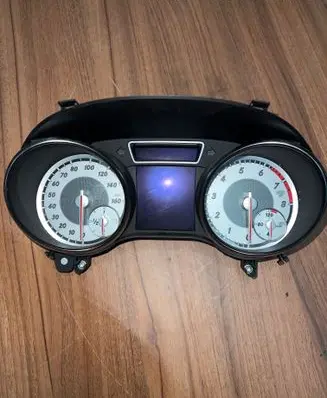 Mercedes-Benz CLA C117 X117 W117 Speedometer (instrument cluster) A0263697137 A1179007401