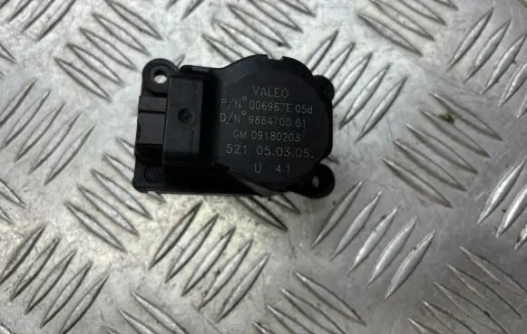A/C air flow flap actuator/motor
