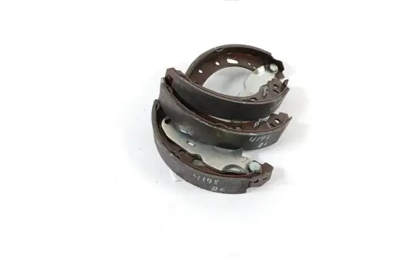 Mazda 2 Handbrake/parking brake pads DAY42638Z