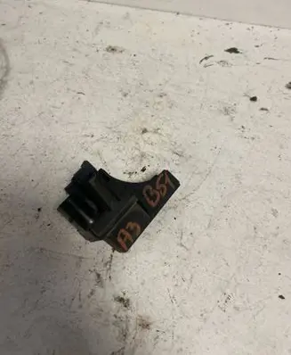Audi A3 S3 8P Aerial antenna amplifier 4B0919145A