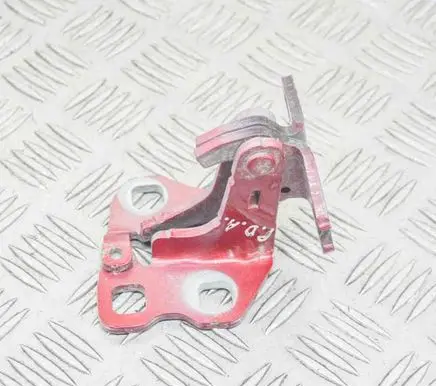 Tesla Model 3 Front door upper hinge A046571
