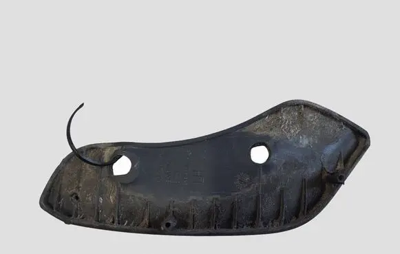 Volvo V50 Front mudguard 30764079