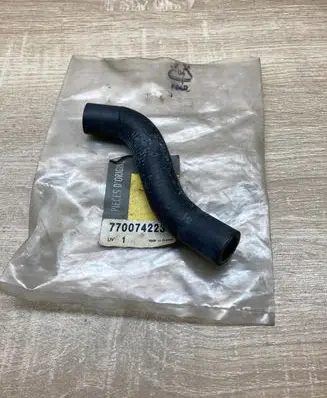 Renault 5 Engine coolant pipe/hose 7700742234
