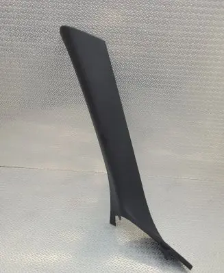 BMW 6 F12 F13 (A) pillar trim 1600339