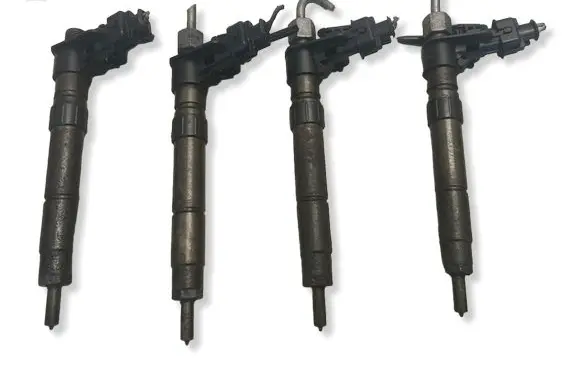 Land Rover Freelander 2 - LR2 Fuel injectors set 0445115042
