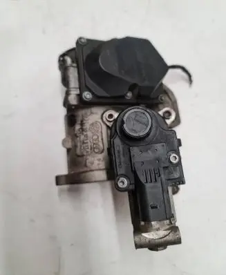 Volkswagen Golf V Throttle valve 03G128063MV100 03G129637A