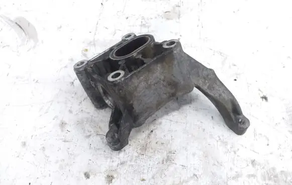 Audi Q7 4L A/C compressor mount bracket 059145169AN