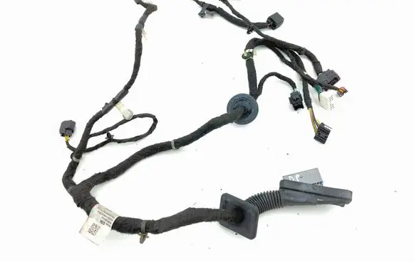 Chevrolet Trax Front door wiring loom 688328731 XD1322913H170016 8006019800000X
