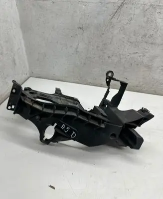 Audi A5 8T 8F Headlight/headlamp mounting bracket 1301073054