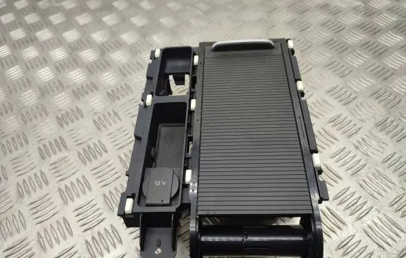 Volkswagen PASSAT B8 Cup holder 3G0862531H
