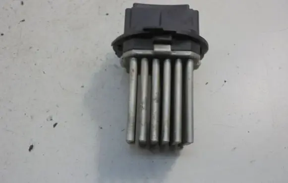 Citroen C4 Grand Picasso Heater blower motor/fan resistor F8840002