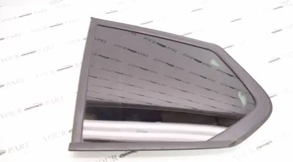 BMW X3 F25 Rear side window 43R000134