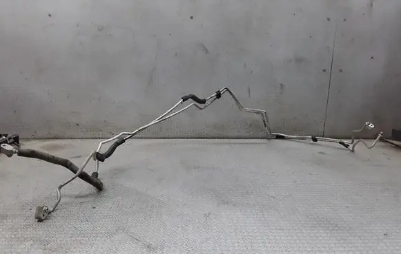 Subaru Outback Air conditioning (A/C) pipe/hose