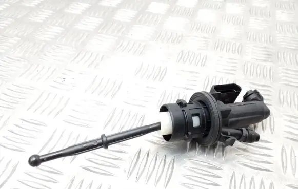 Skoda Superb B6 (3T) Clutch master cylinder 1K0927810D