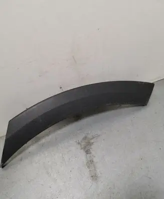 Seat Arona Rear bumper trim bar molding 6F9853025