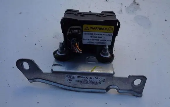 Volvo C70 ESP acceleration yaw rate sensor 3M513C187CB