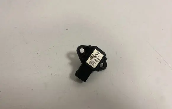 Mercedes-Benz C W203 Air pressure sensor A0041538428 12233209 4050