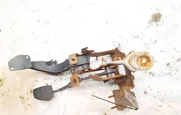 Citroen C4 I Clutch pedal 42286601