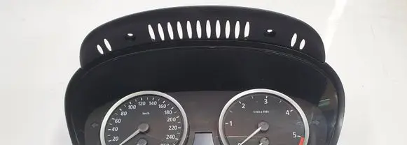 BMW 5 E60 E61 Speedometer (instrument cluster) 9135253