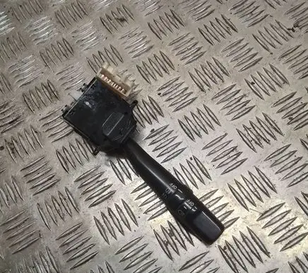 Toyota Avensis T220 Indicator stalk 17A089b