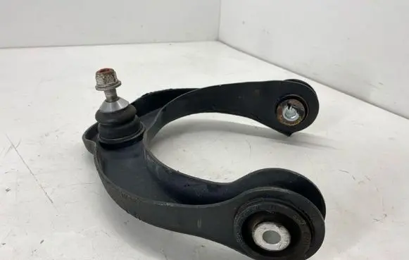 Jeep Grand Cherokee Front upper control arm/wishbone 68282328AA 68291036AB