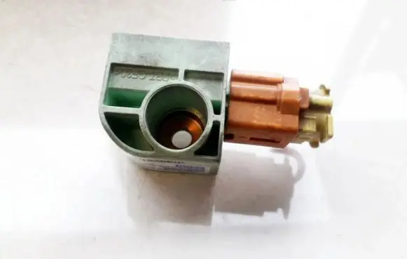 Alfa Romeo 156 Airbag deployment crash/impact sensor 60680214 5WK43295