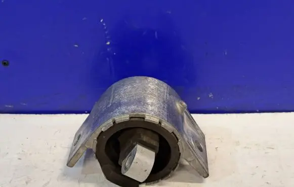 Gearbox mount