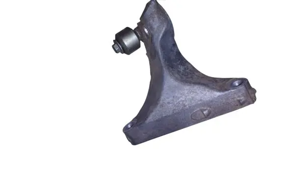 Subaru Outback (BS) Engine mounting bracket