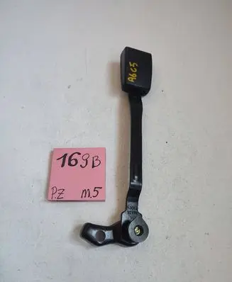Audi A6 S6 C5 4B Front seatbelt buckle 4B0857756