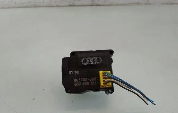 Audi A8 S8 D2 4D Air flap motor/actuator 0637005001 4D0820511A