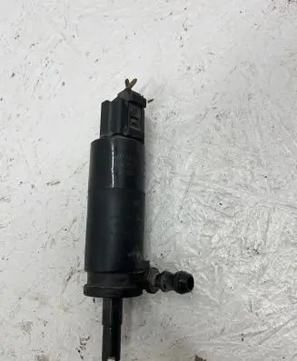 BMW 5 E60 E61 Headlight washer pump 6712697309702