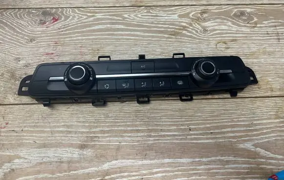 Citroen Berlingo Climate control unit 98340416ZD