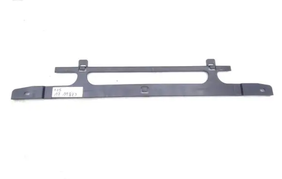 BMW X3 F25 Radiator trim 7593852