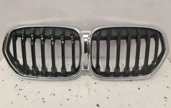 BMW X1 F48 F49 Front grill 8493451