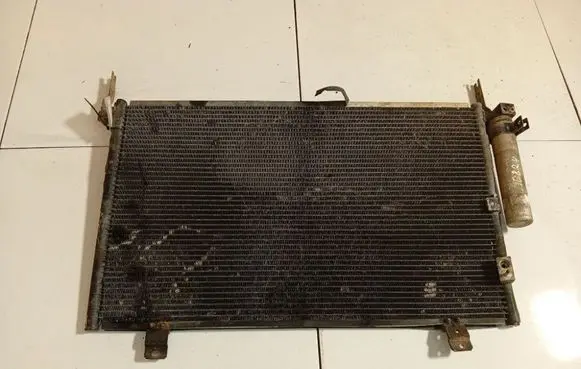 Mitsubishi Endeavor A/C cooling radiator (condenser) 