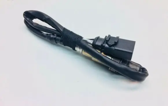 Volkswagen Touran I Lambda probe sensor 06E906262D