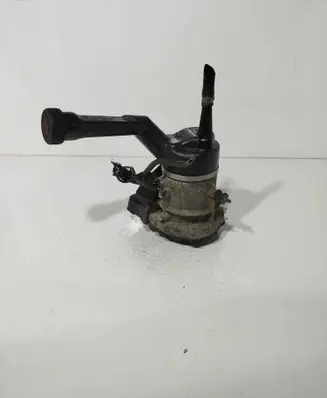 Peugeot 308 Power steering pump 9672719980
