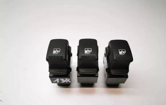 Hyundai Tucson JM Electric window control switch