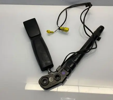 Mercedes-Benz S W221 Front seatbelt buckle A2218601969 34031029C3289 000103747579