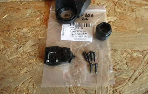 Audi Q5 SQ5 Headlight/headlamp mounting bracket 80A998122