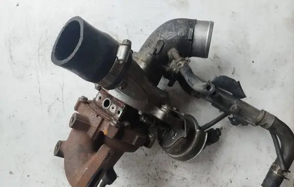 Honda CR-V Turbo 18900RFWG011M2