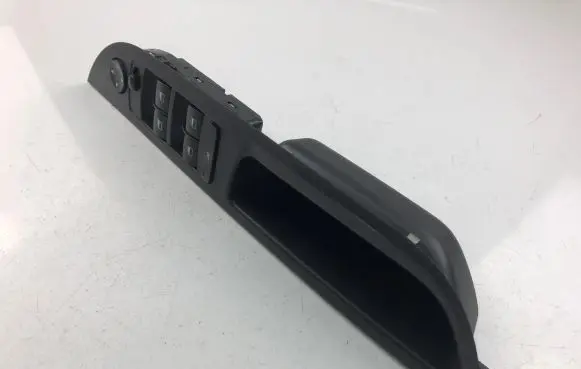 BMW 5 E60 E61 Electric window control switch