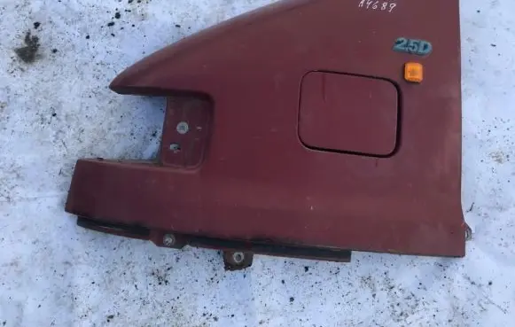 Fiat Ducato Fender raudonas