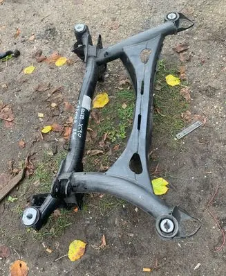 Volvo XC40 Rear subframe 