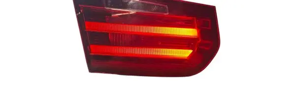 Tailgate rear/tail lights