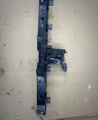 Nissan X-Trail T32 Top upper radiator support slam panel