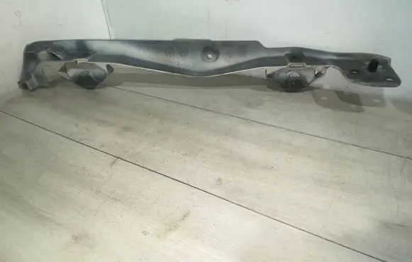 Renault Laguna III Fender mounting bracket 901260001R