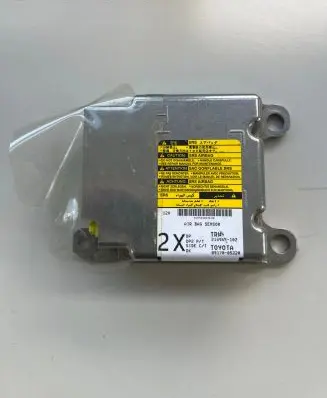Toyota Avensis T250 Airbag control unit/module 8917005220 215955102 25581069LU
