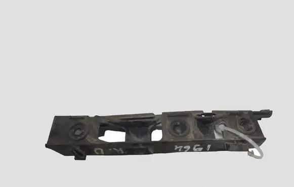 Volkswagen PASSAT B6 Front bumper mounting bracket 3C0807184